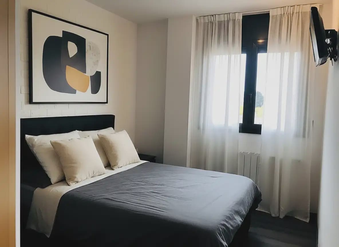 3 slaapkamer Flat te koop in Salt - € 250.000 (Ref: 9882377)