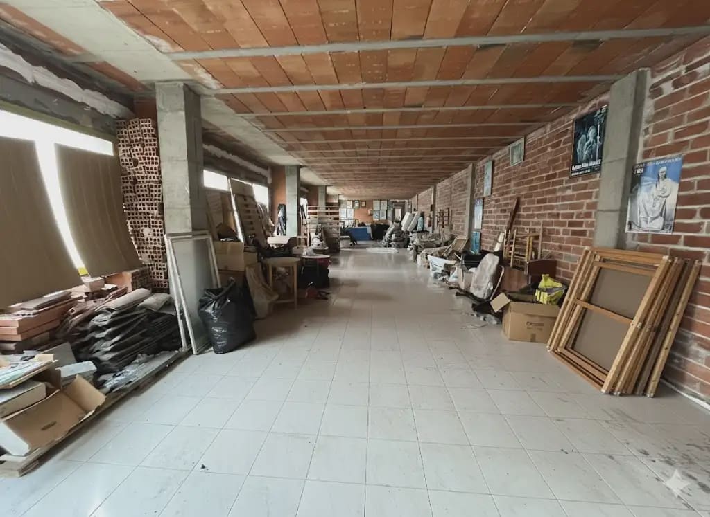 Działka budowlana na sprzedaż w Salt - 495 000 € (Ref: 9882379)