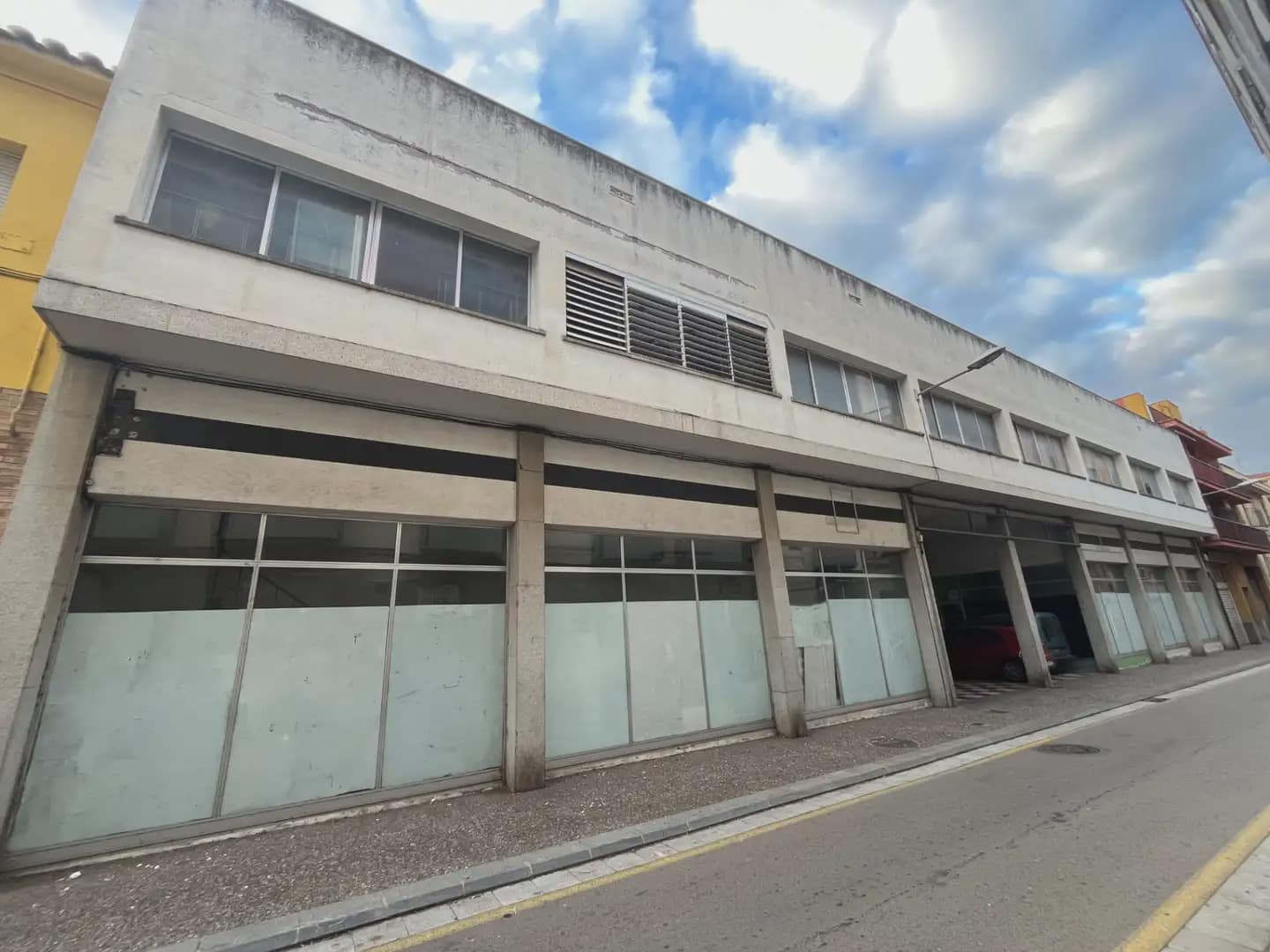 Działka budowlana na sprzedaż w Salt - 495 000 € (Ref: 9882379)