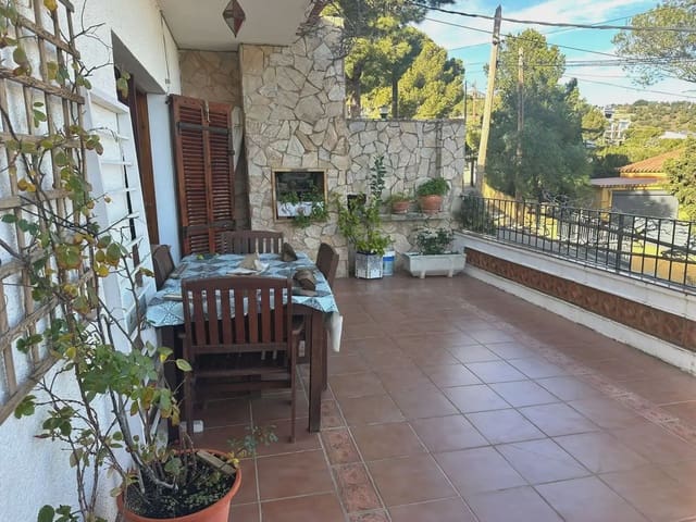 6 sypialnia Willa na sprzedaż w Llançà z garażem - 750 000 € (Ref: 9882383)