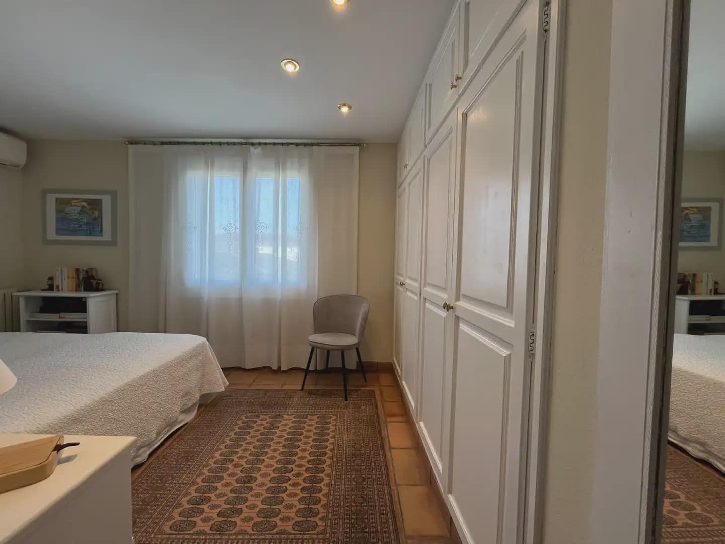 5 sypialnia Willa na sprzedaż w Miasto Girona z basenem garażem - 1 200 000 € (Ref: 9882385)