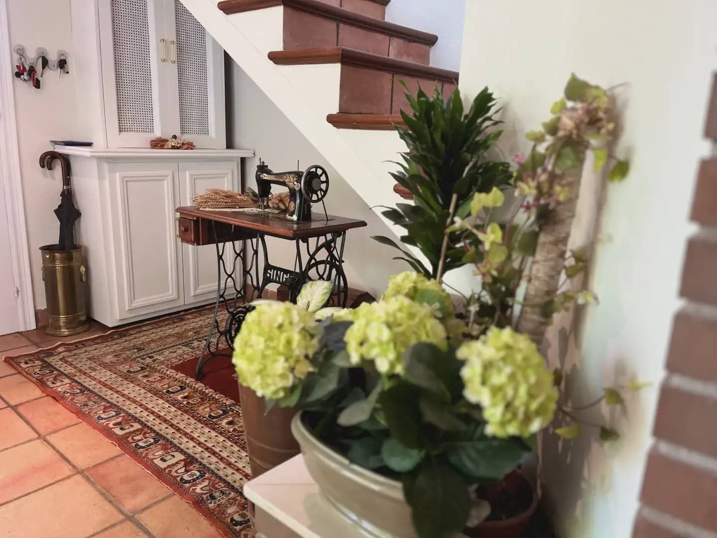 5 sypialnia Willa na sprzedaż w Miasto Girona z basenem garażem - 1 200 000 € (Ref: 9882385)