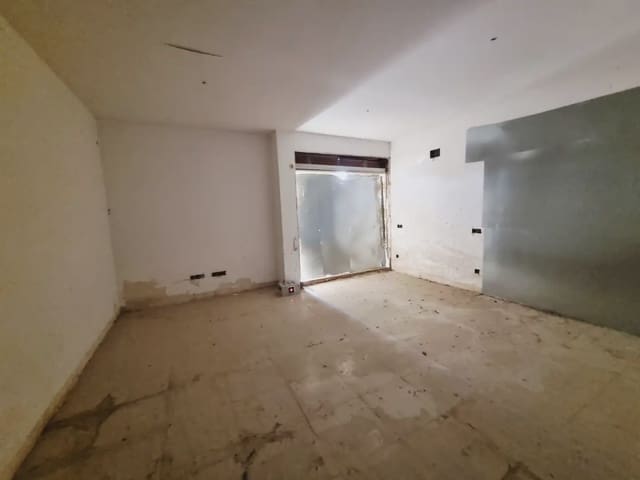 3 Zimmer Reihenhaus zu verkaufen in Lloret de Mar - 179.900 € (Ref: 9882386)