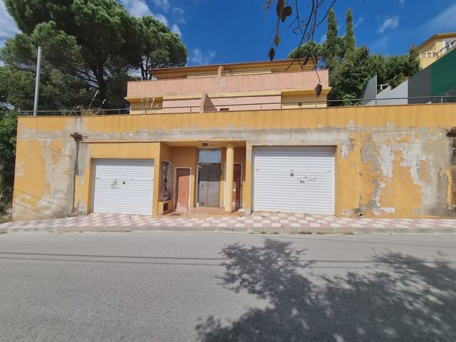 3 Zimmer Reihenhaus zu verkaufen in Lloret de Mar - 179.900 € (Ref: 9882386)