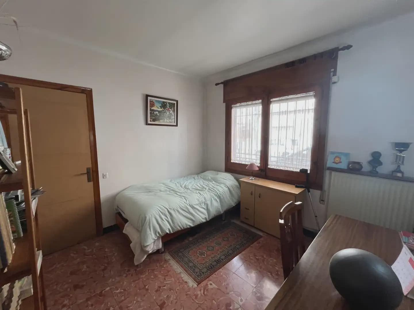 3 soverom Kjedet enebolig til salgs i Girona by med garasje - € 300 000 (Ref: 9882387)