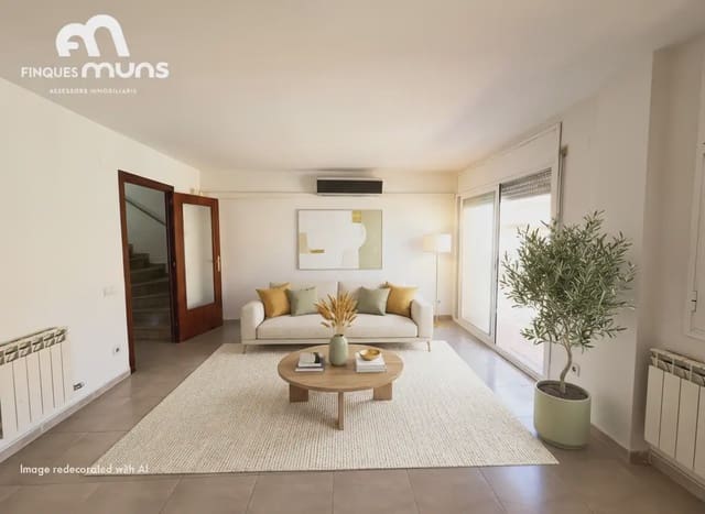 3 soverom Leilighet til salgs i Girona by med garasje - € 283 000 (Ref: 9882388)