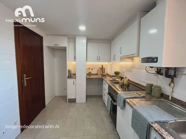 3 sovrum Lägenhet till salu i Girona stad med garage - 283 000 € (Ref: 9882388)