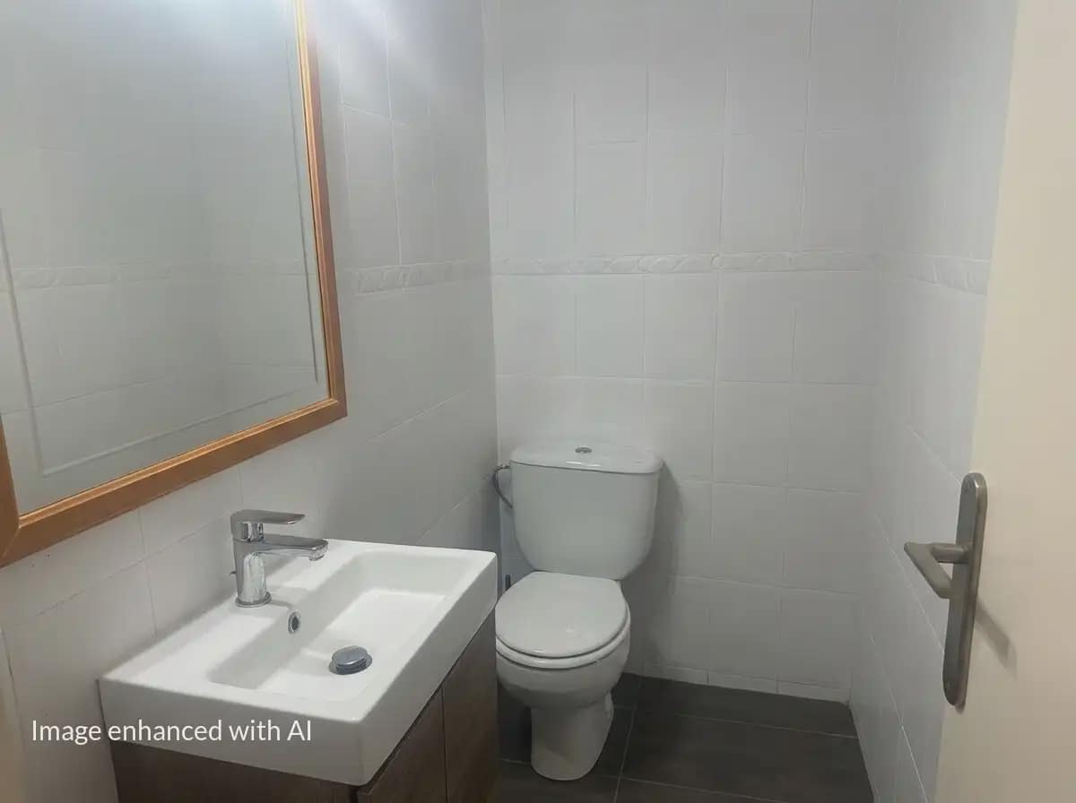 2 soverom Leilighet til salgs i Girona by med garasje - € 215 000 (Ref: 9882389)