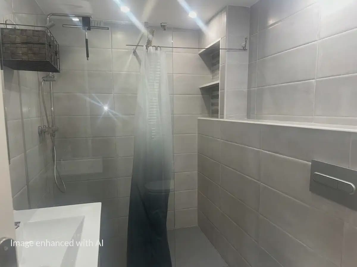 2 soverom Leilighet til salgs i Girona by med garasje - € 215 000 (Ref: 9882389)