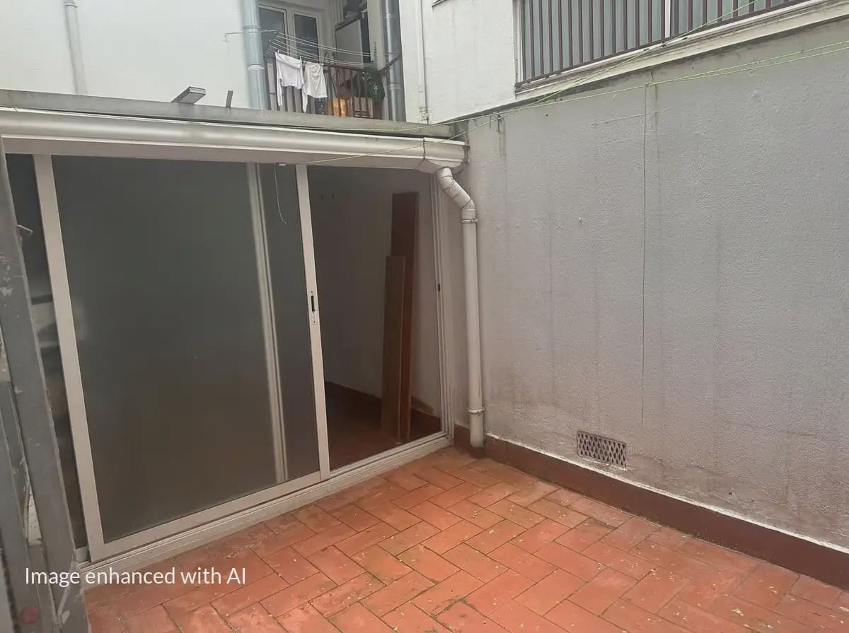 2 soverom Leilighet til salgs i Girona by med garasje - € 215 000 (Ref: 9882389)