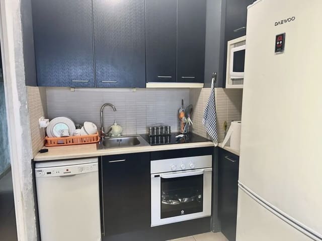 Apartamento para venda em Santa Margarida, Roses com piscina - 98 000 € (Ref: 9882392)
