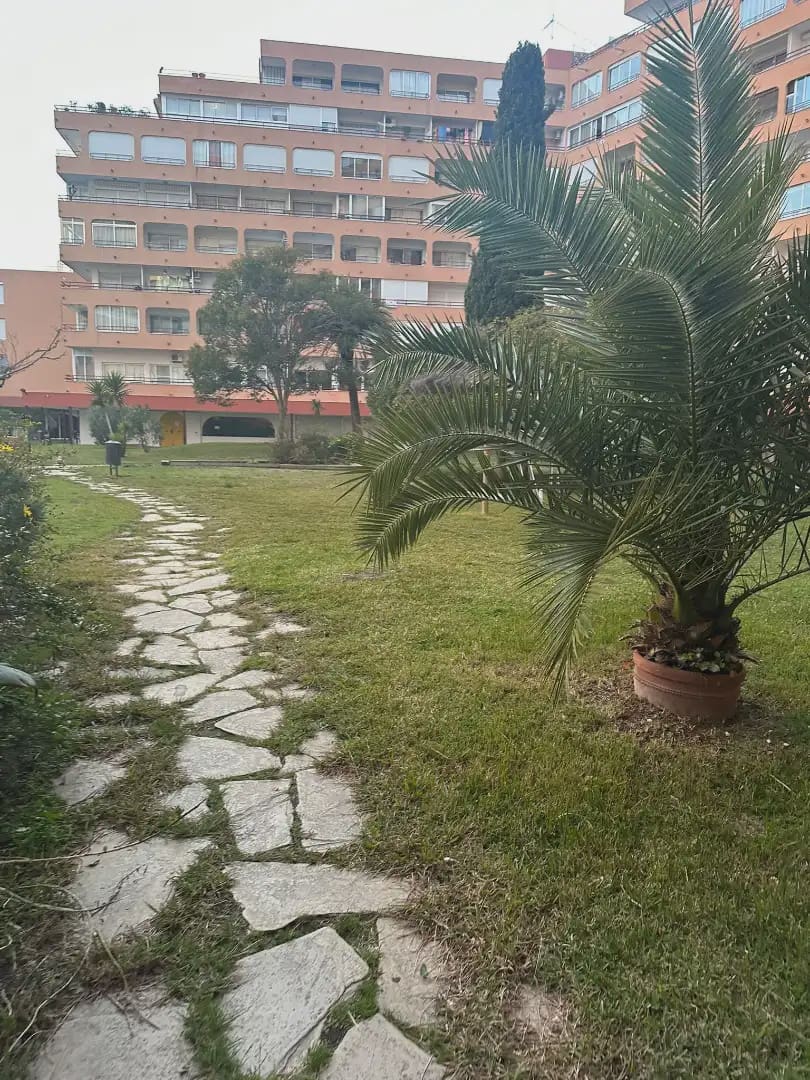 Apartamento para venda em Roses com piscina - 98 000 € (Ref: 9882392)
