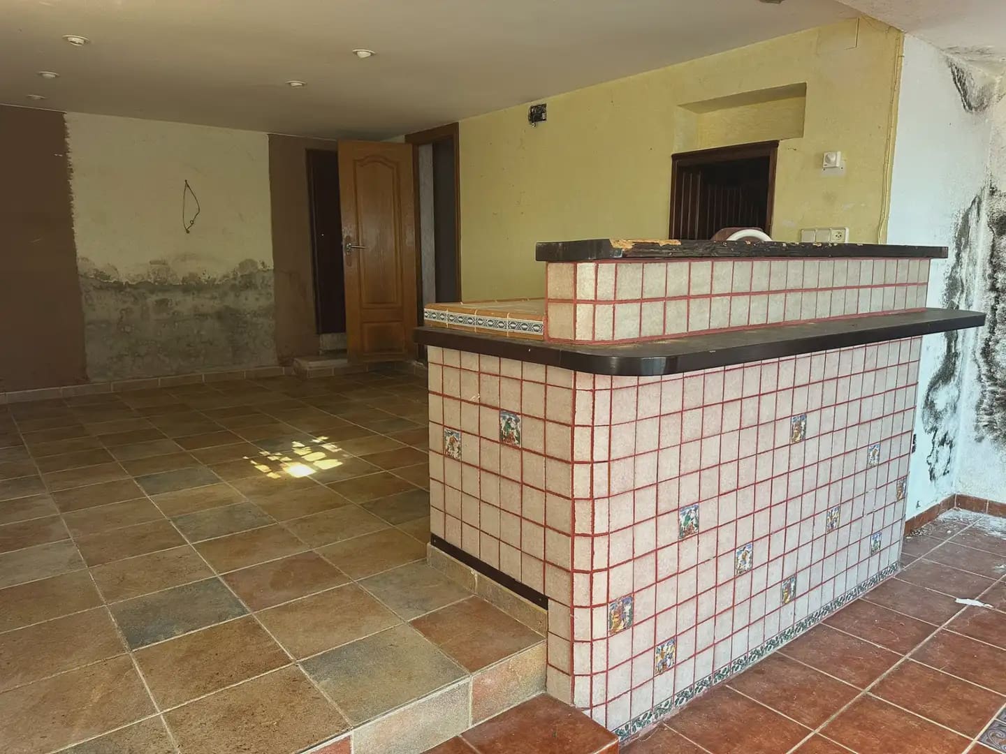 4 sovrum Villa till salu i Llanca med pool garage - 393 000 € (Ref: 9882393)