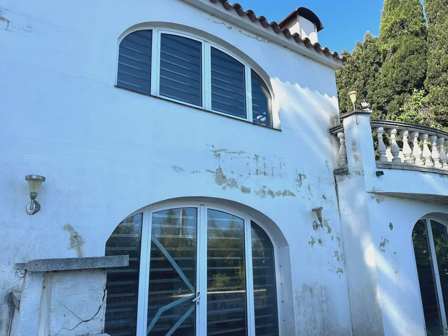 4 sovrum Villa till salu i Llanca med pool garage - 393 000 € (Ref: 9882393)