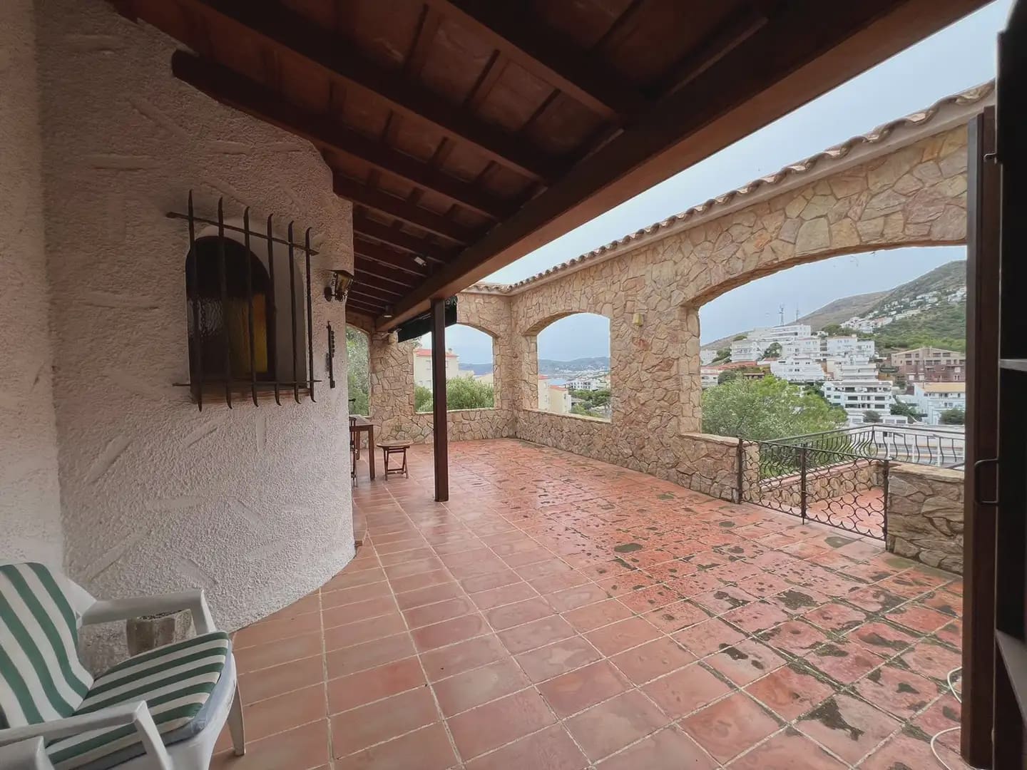 7 sovrum Villa till salu i Llanca med garage - 750 000 € (Ref: 9882396)