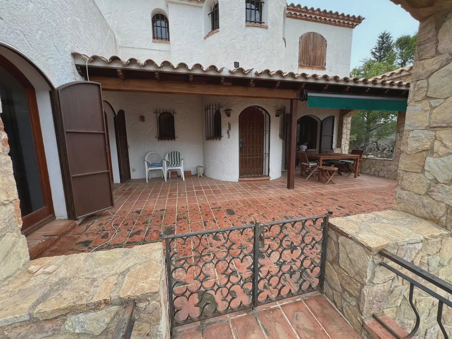7 sovrum Villa till salu i Llanca med garage - 750 000 € (Ref: 9882396)