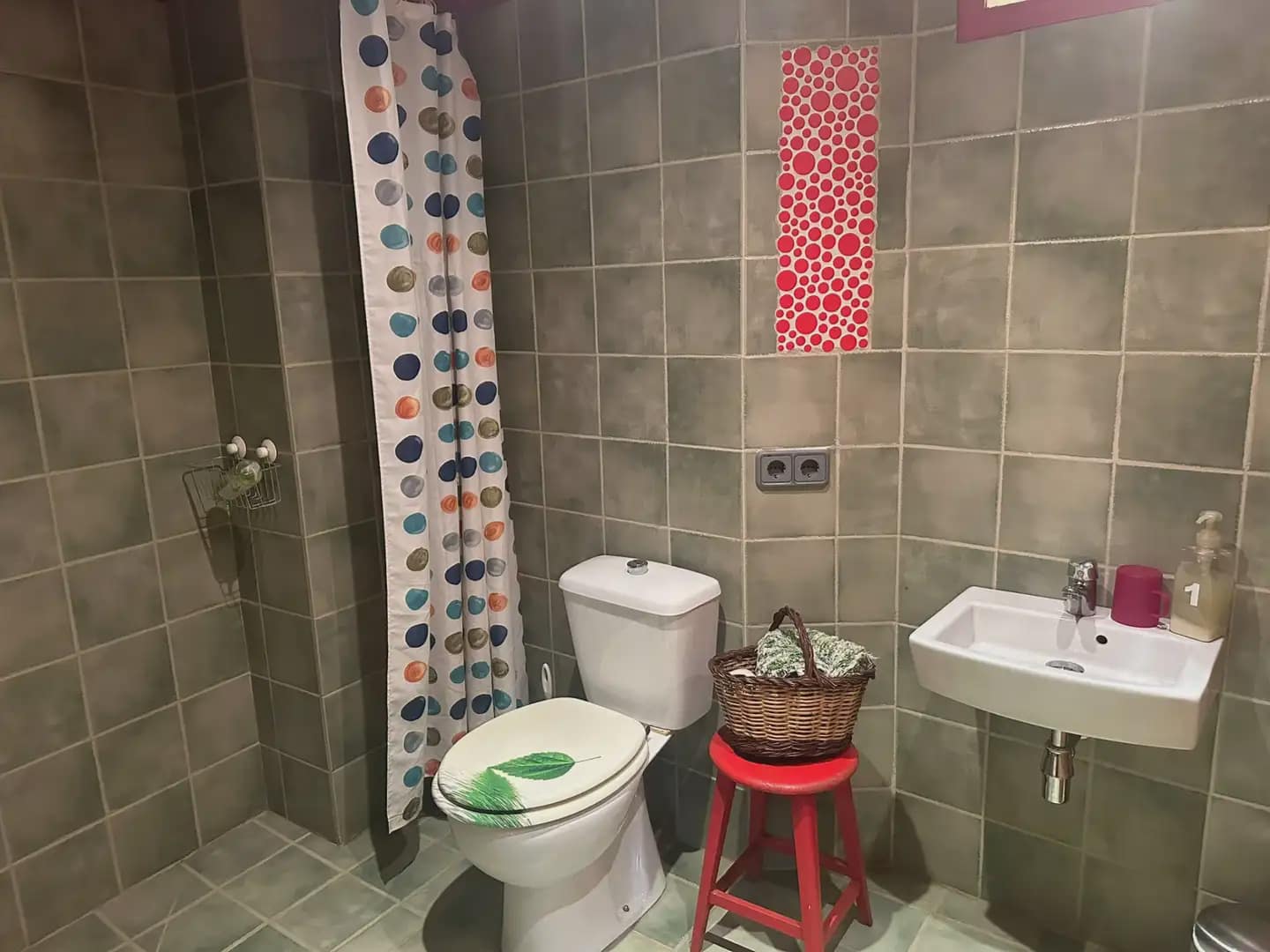 4 sypialnia Willa na sprzedaż w Olot z garażem - 365 000 € (Ref: 9882397)