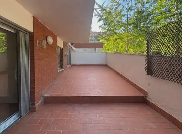 Apartamento de 3 habitaciones en Girona ciudad en venta con garaje - 338.000 € (Ref: 9911522)