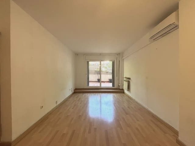 Apartamento de 3 habitaciones en Girona ciudad en venta con garaje - 338.000 € (Ref: 9911522)