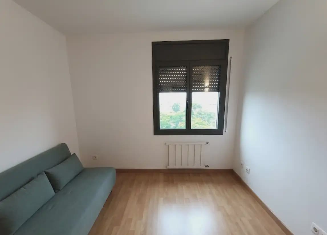 3 bedroom Flat for sale in Girona city with garage - € 365,000 (Ref: 9911826)
