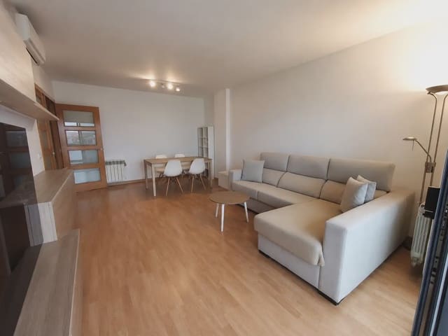3 bedroom Flat for sale in Girona city with garage - € 365,000 (Ref: 9911826)