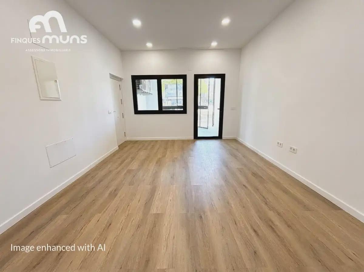 3 bedroom Flat for sale in Girona city - € 395,000 (Ref: 9921141)