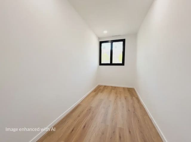 3 soveværelse Lejlighed til salg i Girona by - € 395.000 (Ref: 9921141)