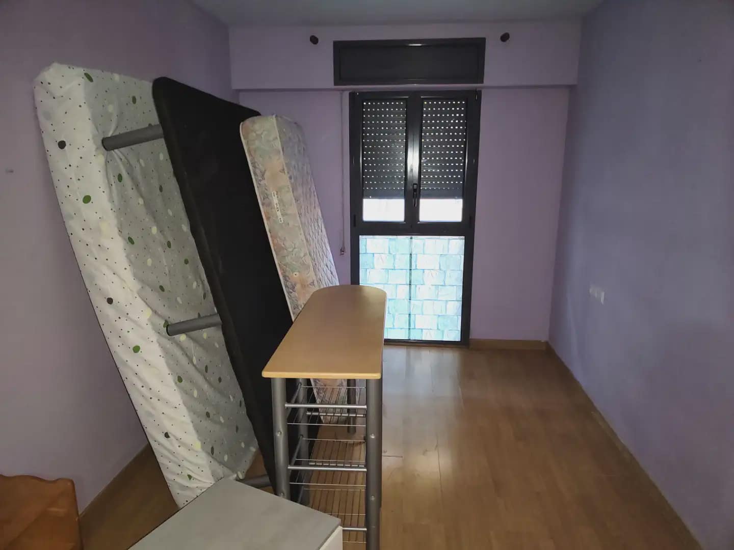 Piso de 2 habitaciones en Girona ciudad en venta con garaje - 143.900 € (Ref: 9932147)