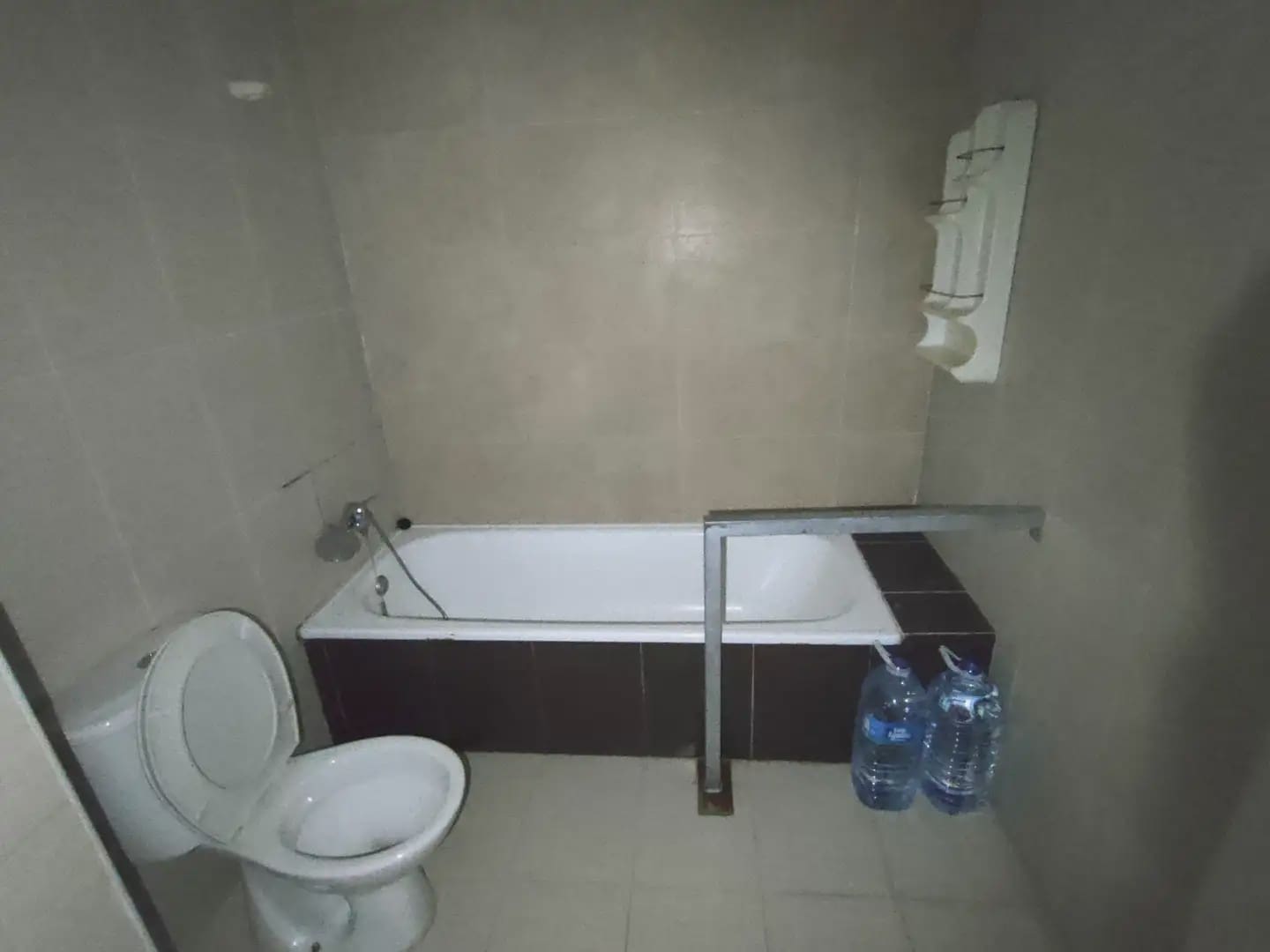 Piso de 2 habitaciones en Girona ciudad en venta con garaje - 143.900 € (Ref: 9932147)