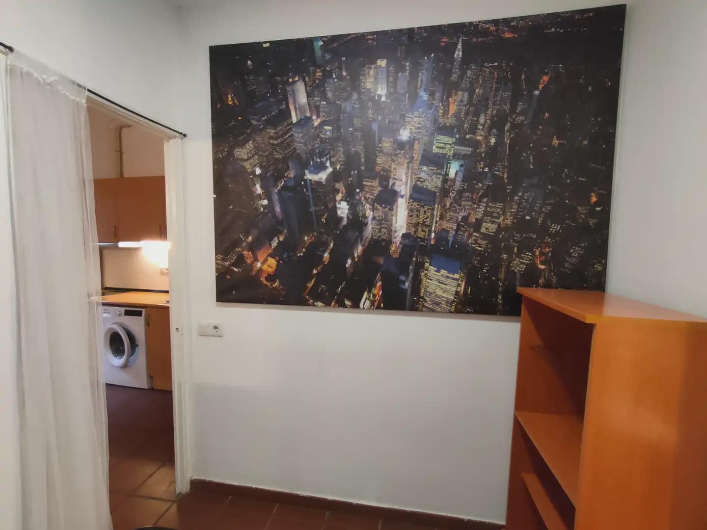 Studio for rent in Girona city - € 500 (Ref: 9935281)
