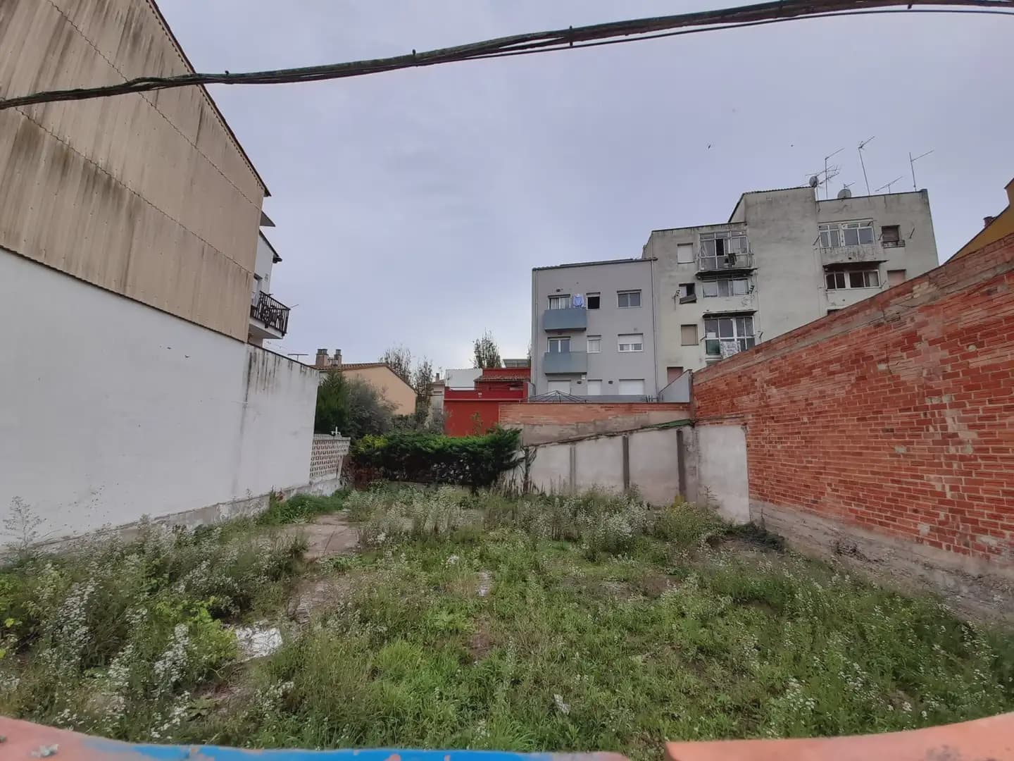 Building Plot for sale in Salt - € 89,900 (Ref: 9936676)