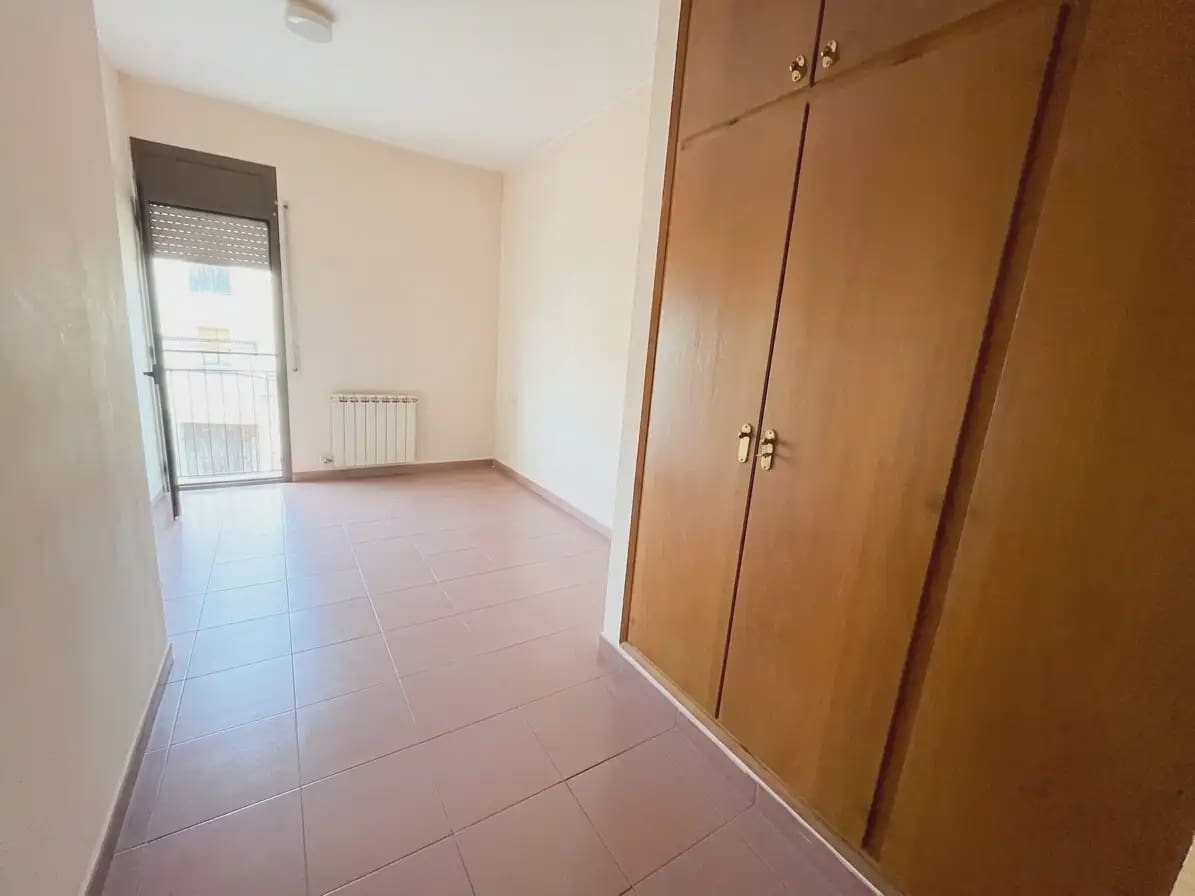 2 makuuhuone Asunto myytävänä paikassa Salt - 143 000 € (Ref: 9936824)