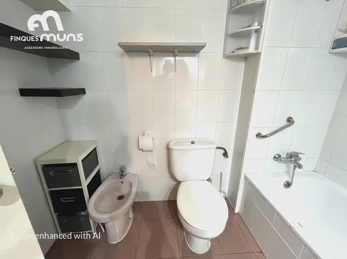 2 makuuhuone Asunto myytävänä paikassa Salt - 143 000 € (Ref: 9936825)