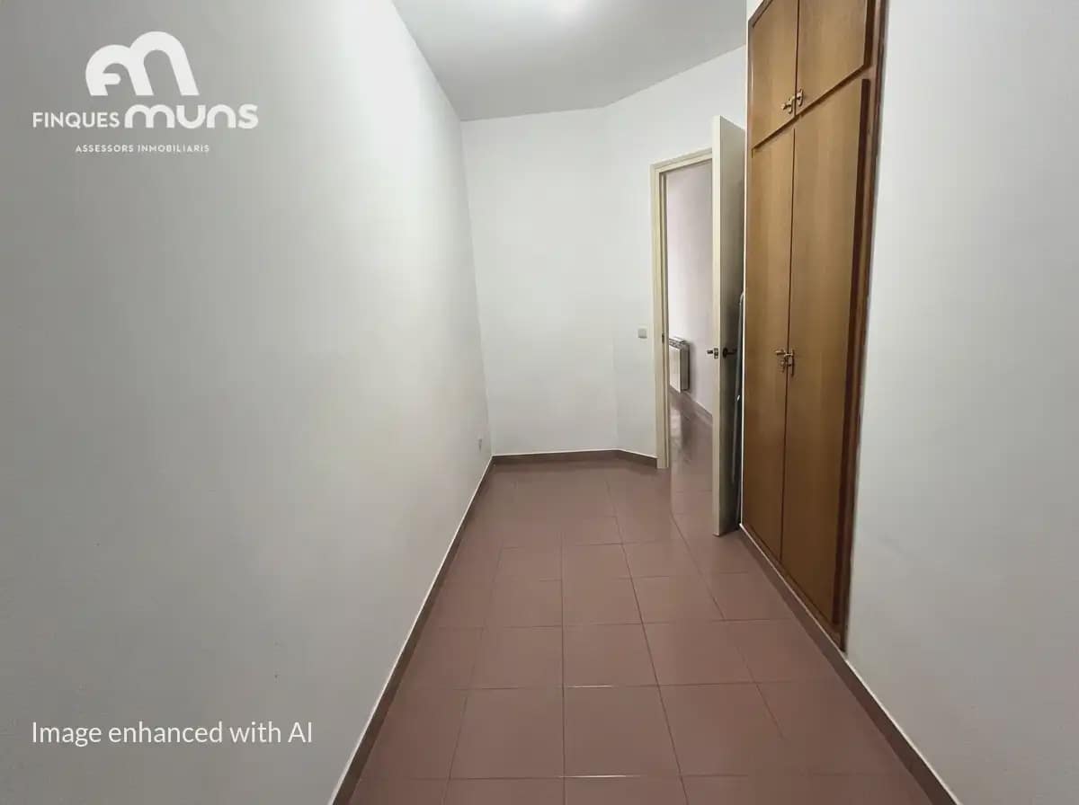 2 makuuhuone Asunto myytävänä paikassa Salt - 143 000 € (Ref: 9938480)