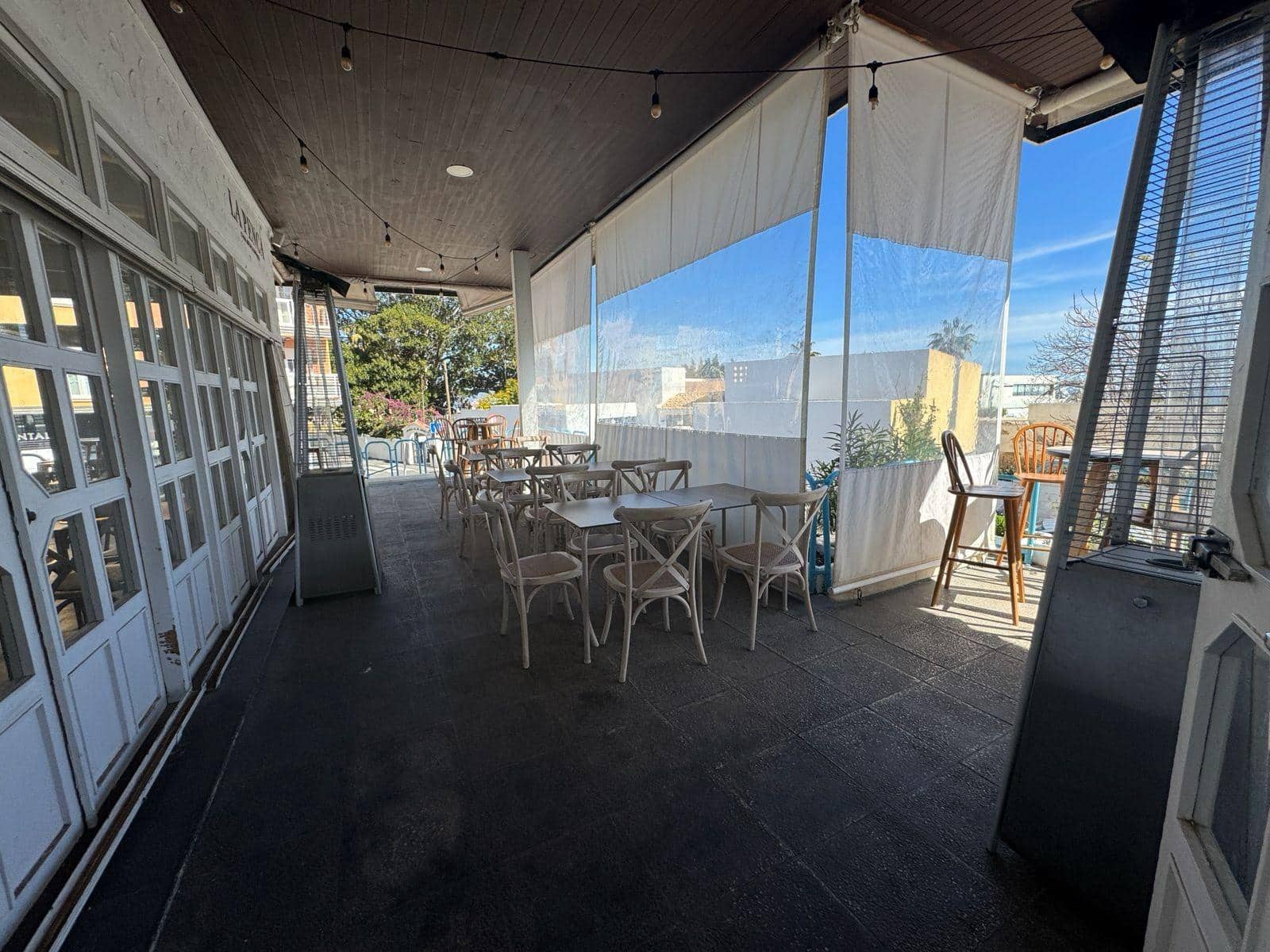 Empresa para venda em Torremolinos - 375 000 € (Ref: 10013336)