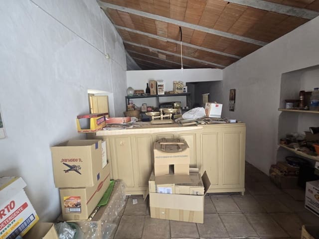 Apartment for sale in Arenas - € 430,000 (Ref: 10015575)
