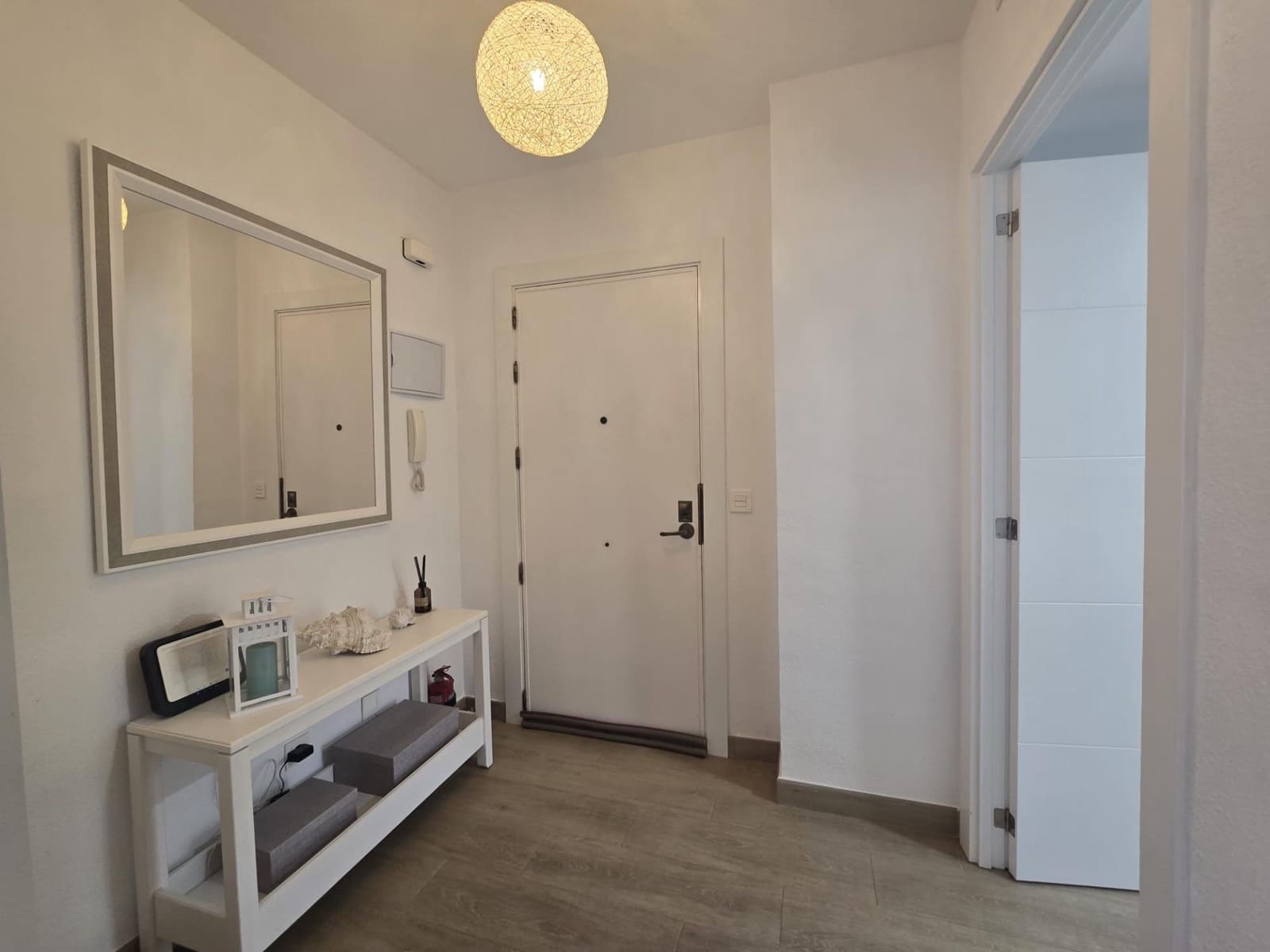 2 bedroom Flat for rent in Torremolinos with pool garage - € 1,600 (Ref: 10020919)