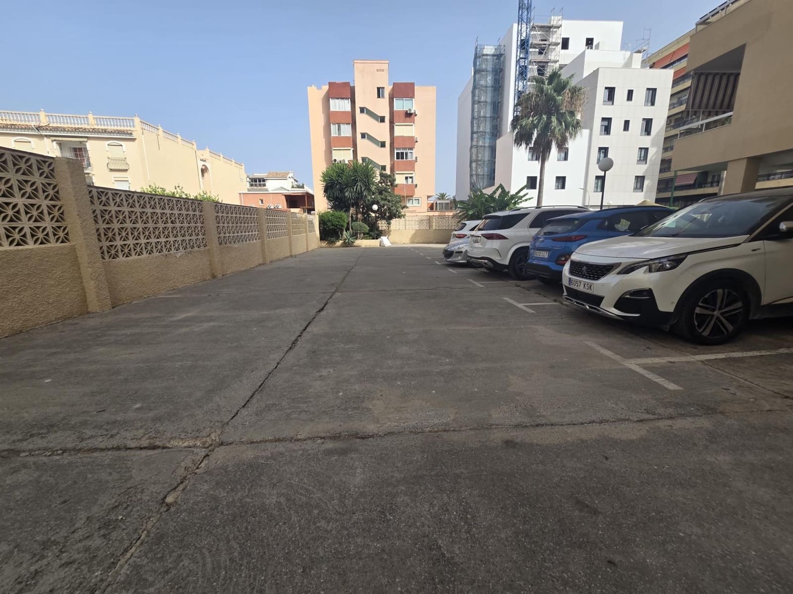 2 bedroom Flat for rent in Torremolinos with pool garage - € 1,600 (Ref: 10020919)