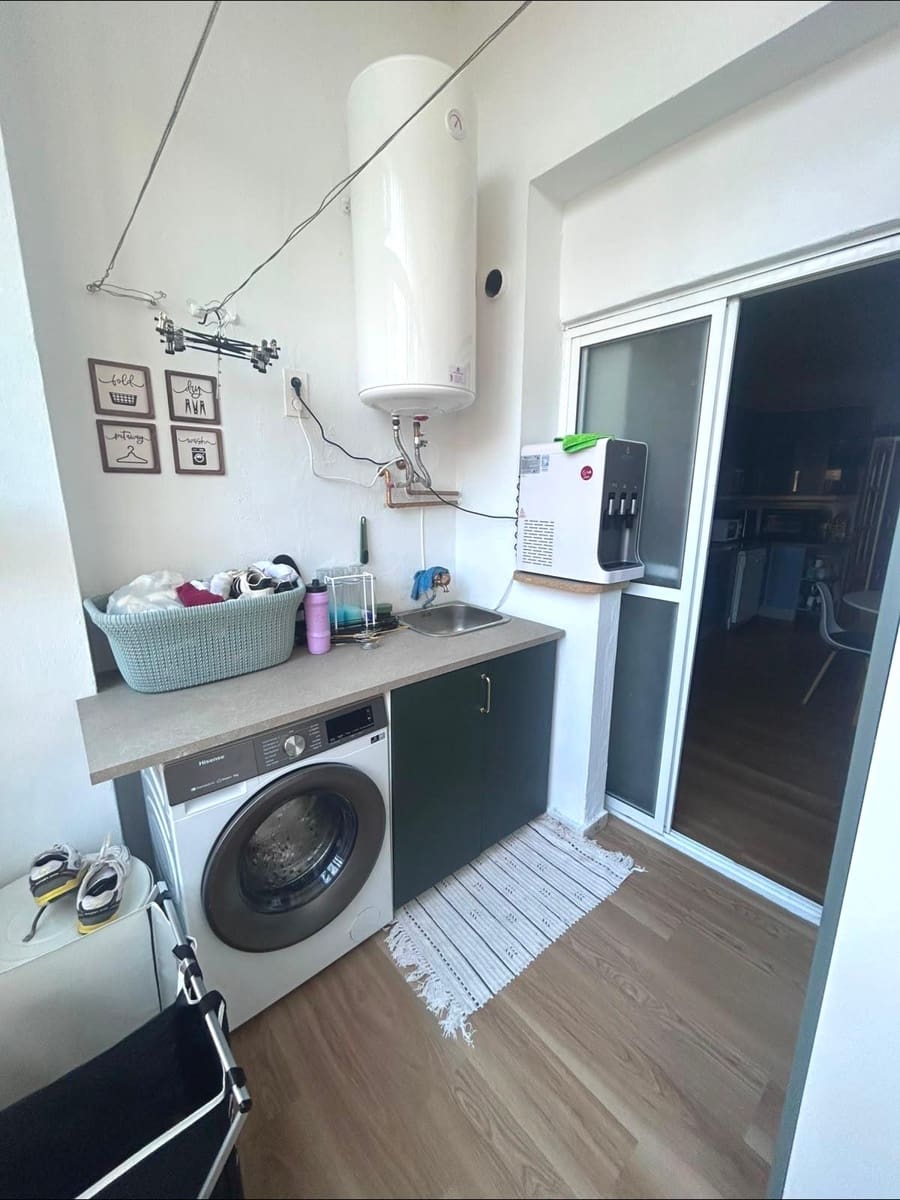 3 sypialnia Mieszkanie na sprzedaż w Miasto Malaga - 280 000 € (Ref: 10020920)