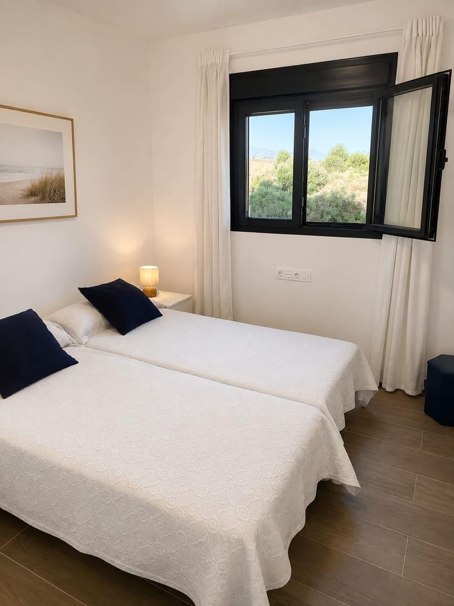 3 sovrum Radhus till salu i Alhaurin de la Torre med pool - 614 000 € (Ref: 10022474)