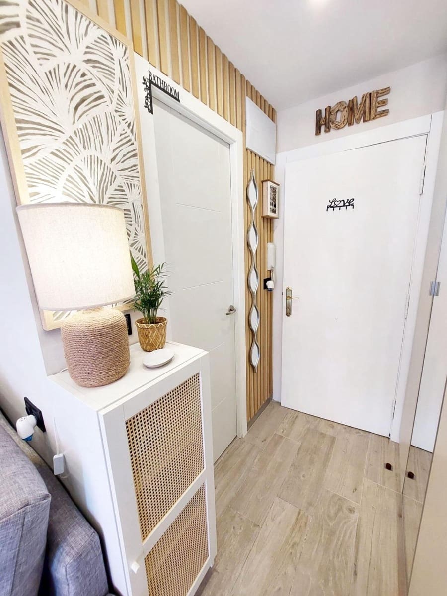 1 soverom Studio til salgs i Benalmadena med svømmebasseng - € 199 000 (Ref: 10027320)