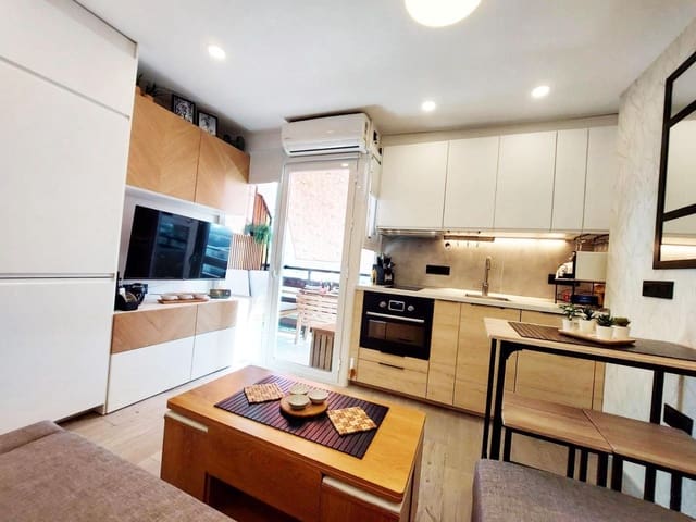 1 soverom Studio til salgs i Benalmádena med svømmebasseng - € 199 000 (Ref: 10027320)