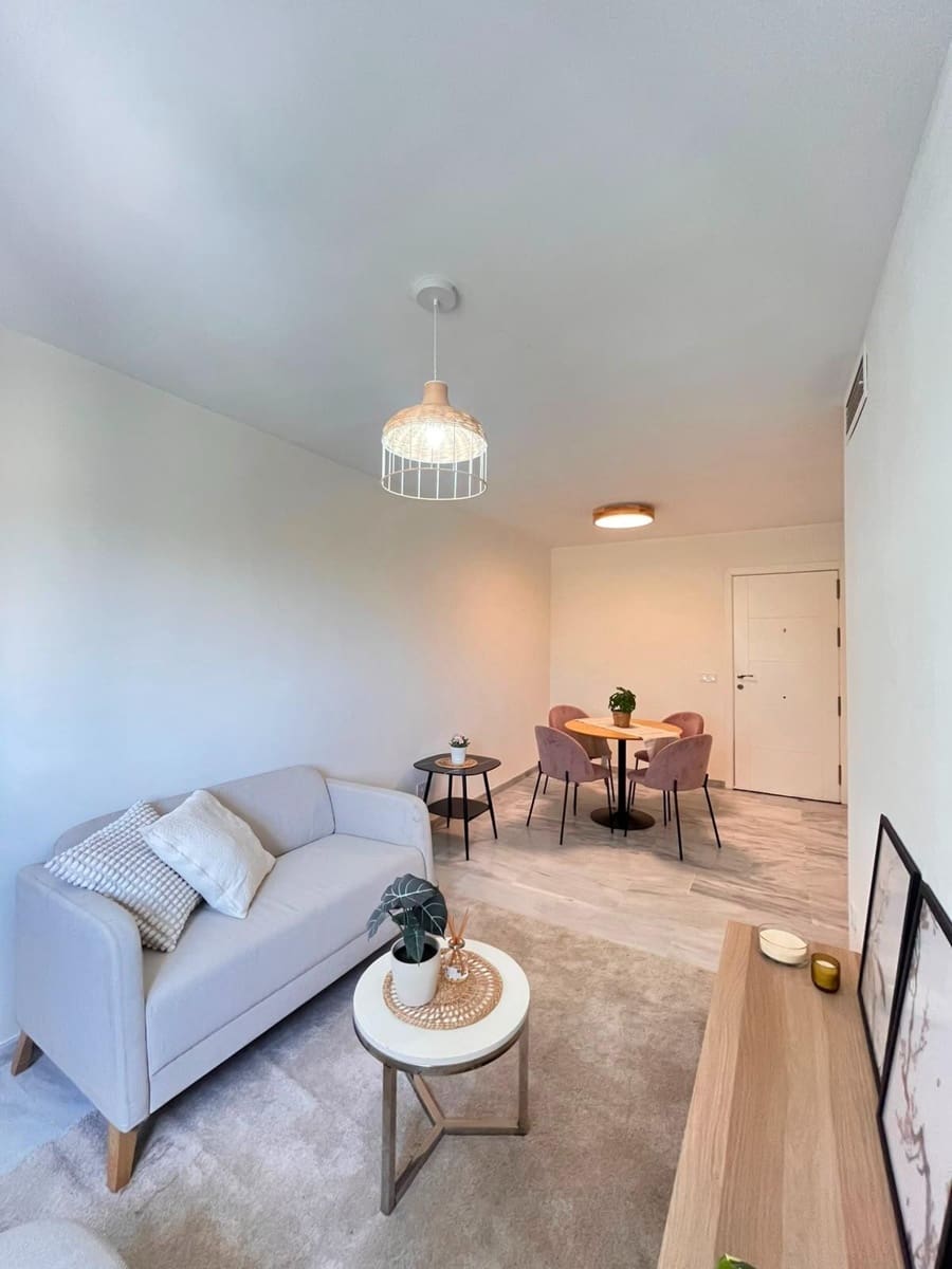 1 slaapkamer Penthouse te koop in Rincon de la Victoria met zwembad garage - € 320.000 (Ref: 10041109)