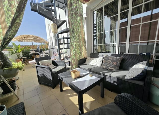 2 makuuhuone Kattohuoneisto myytävänä paikassa Las Lagunas de Mijas, Mijas - 291 000 € (Ref: 10043009)