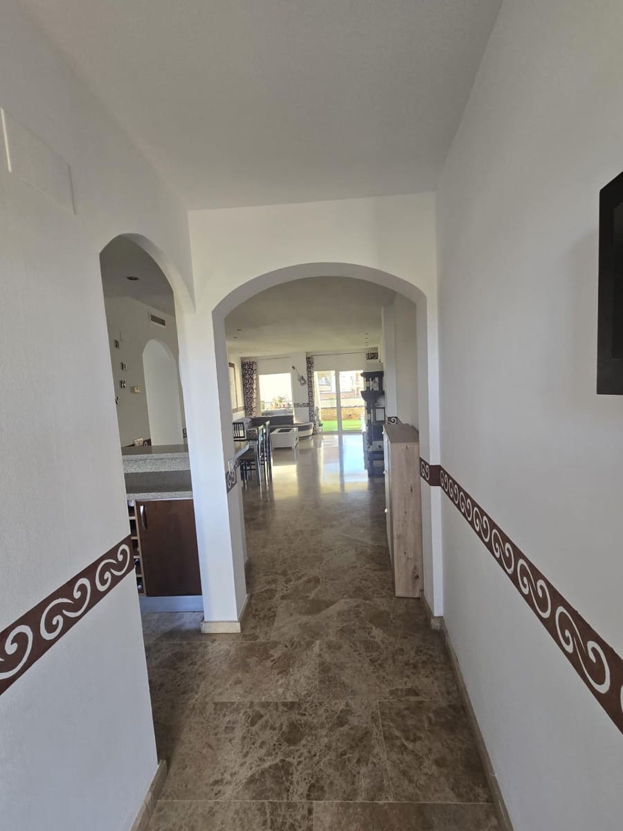 2 bedroom Flat for sale in Riviera del Sol with pool garage - € 330,000 (Ref: 10047311)