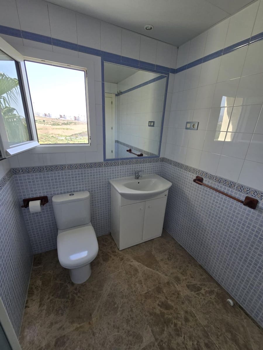2 bedroom Flat for sale in Riviera del Sol with pool garage - € 330,000 (Ref: 10047311)