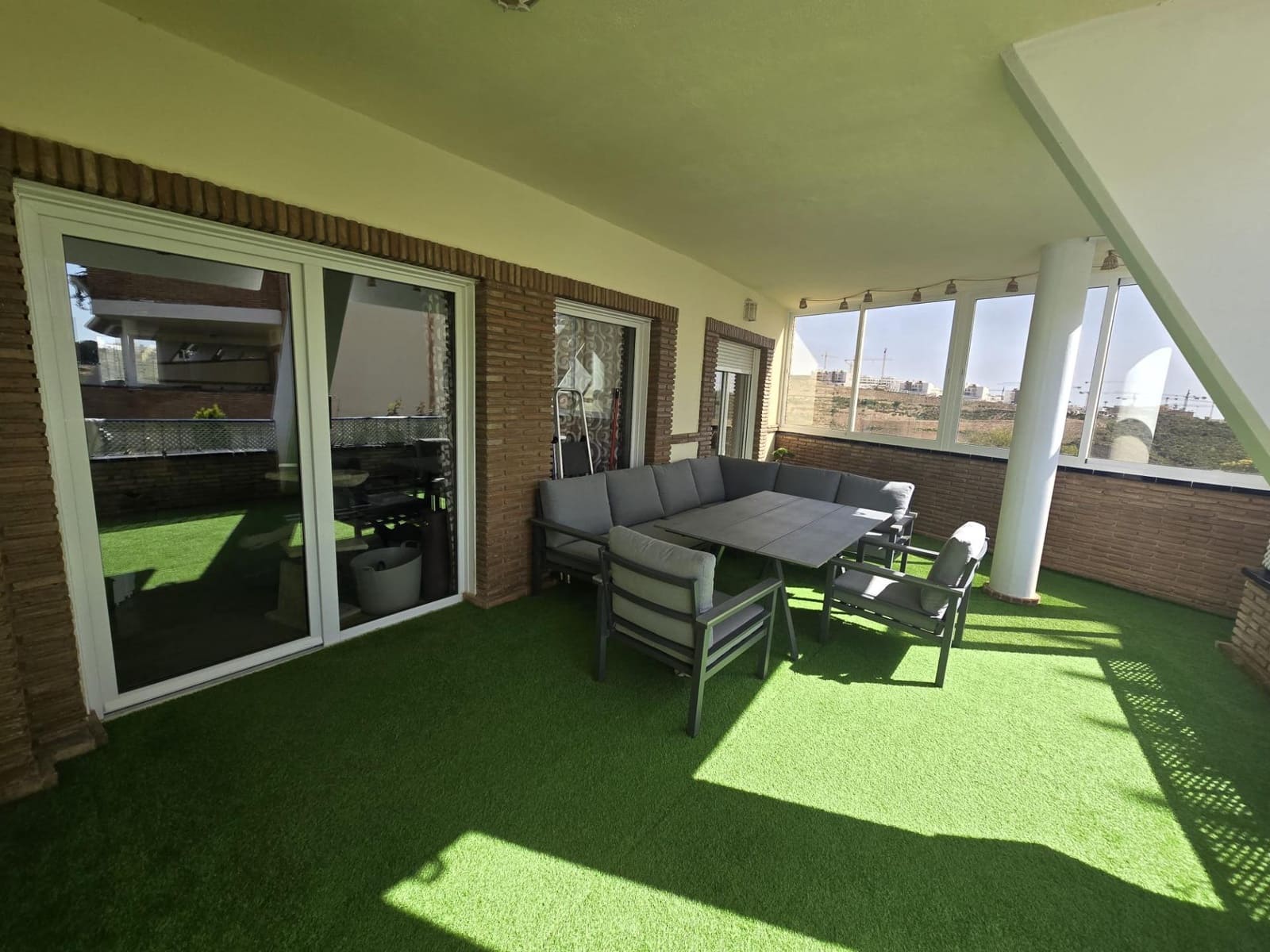 2 bedroom Flat for sale in Riviera del Sol with pool garage - € 330,000 (Ref: 10047311)
