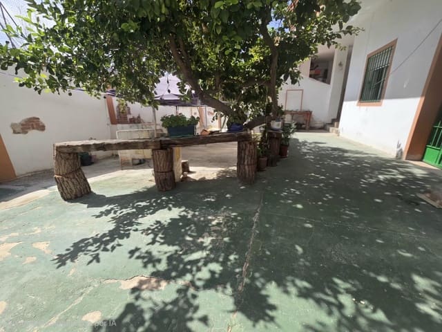 5 soverom Hus til salgs i Puerto de la Torre, Málaga by med garasje - € 550 000 (Ref: 10059473)