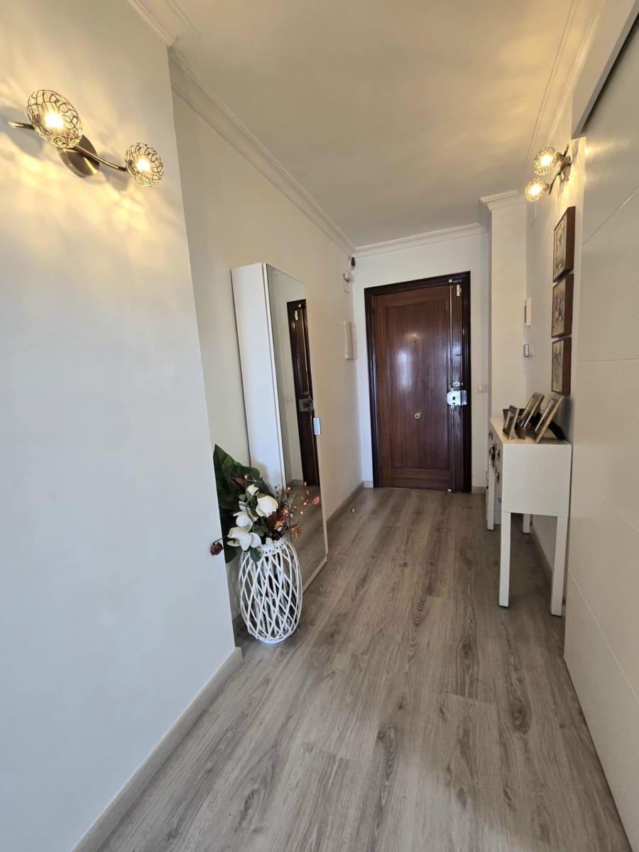 4 sypialnia Mieszkanie na sprzedaż w Miasto Malaga z garażem - 585 000 € (Ref: 10067926)