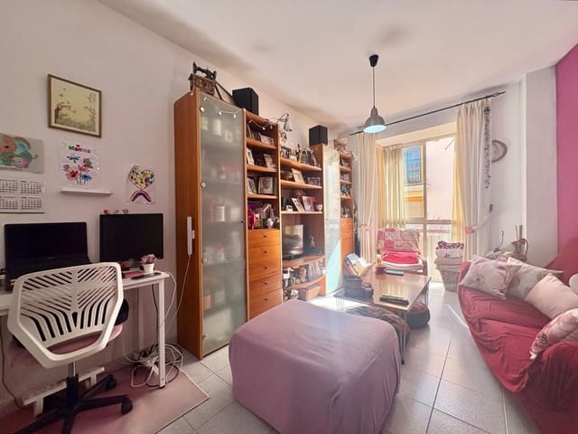 1 sypialnia Mieszkanie na sprzedaż w Miasto Málaga - 245 000 € (Ref: 10075645)